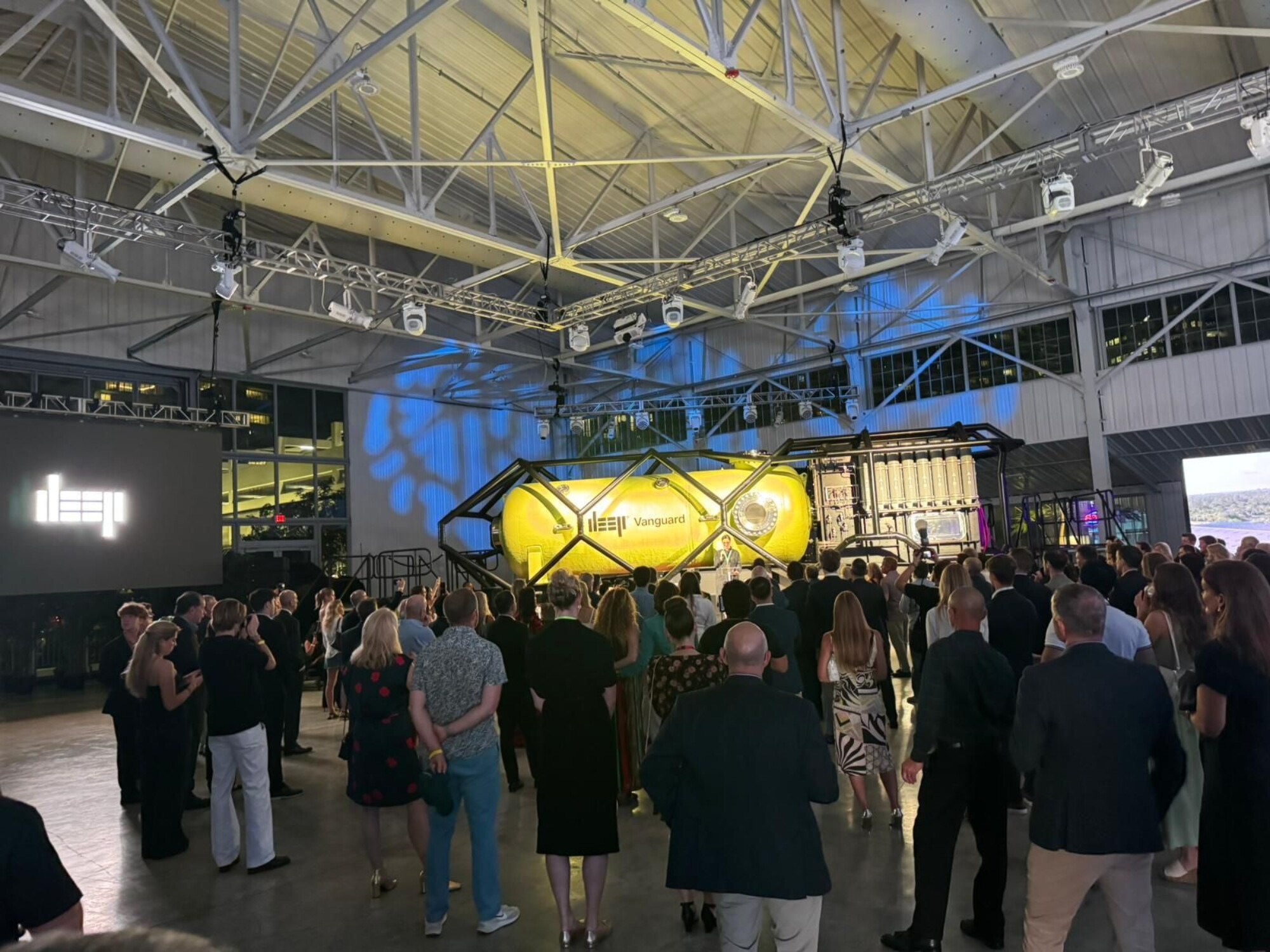 news-deep-vanguard-001